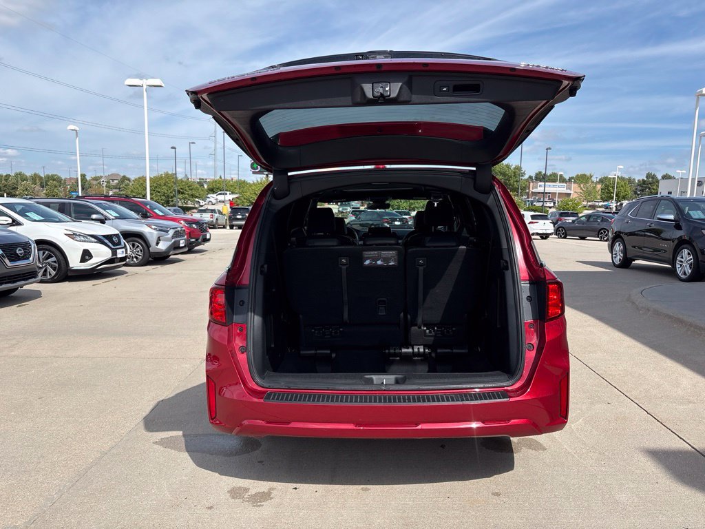 Used 2025 Honda Odyssey Sport-L image 41