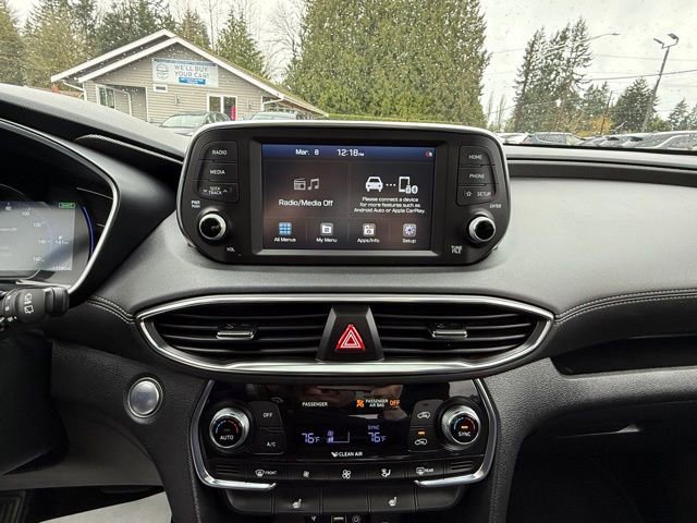 Used 2020 Hyundai Santa Fe SEL w/ Convenience + Premium Package image 18