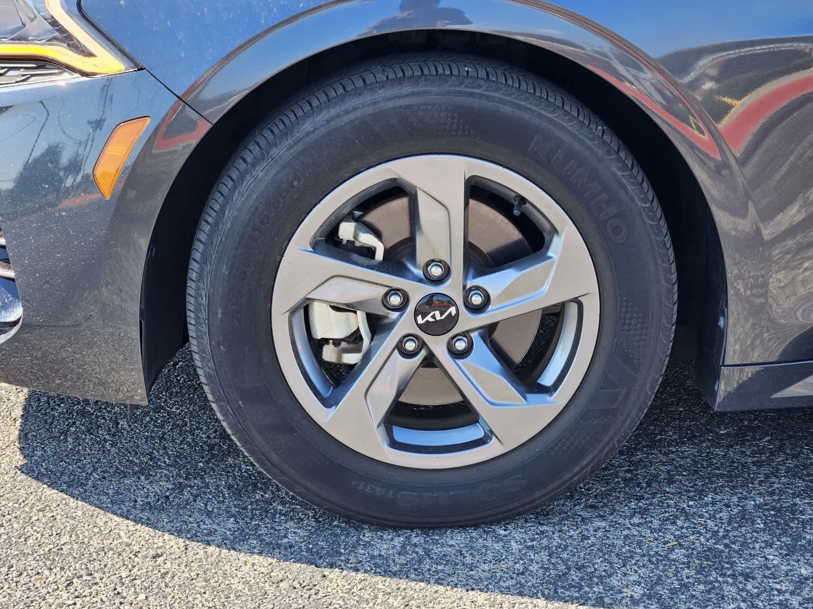 Certified 2023 Kia K5 LXS FWD image 9