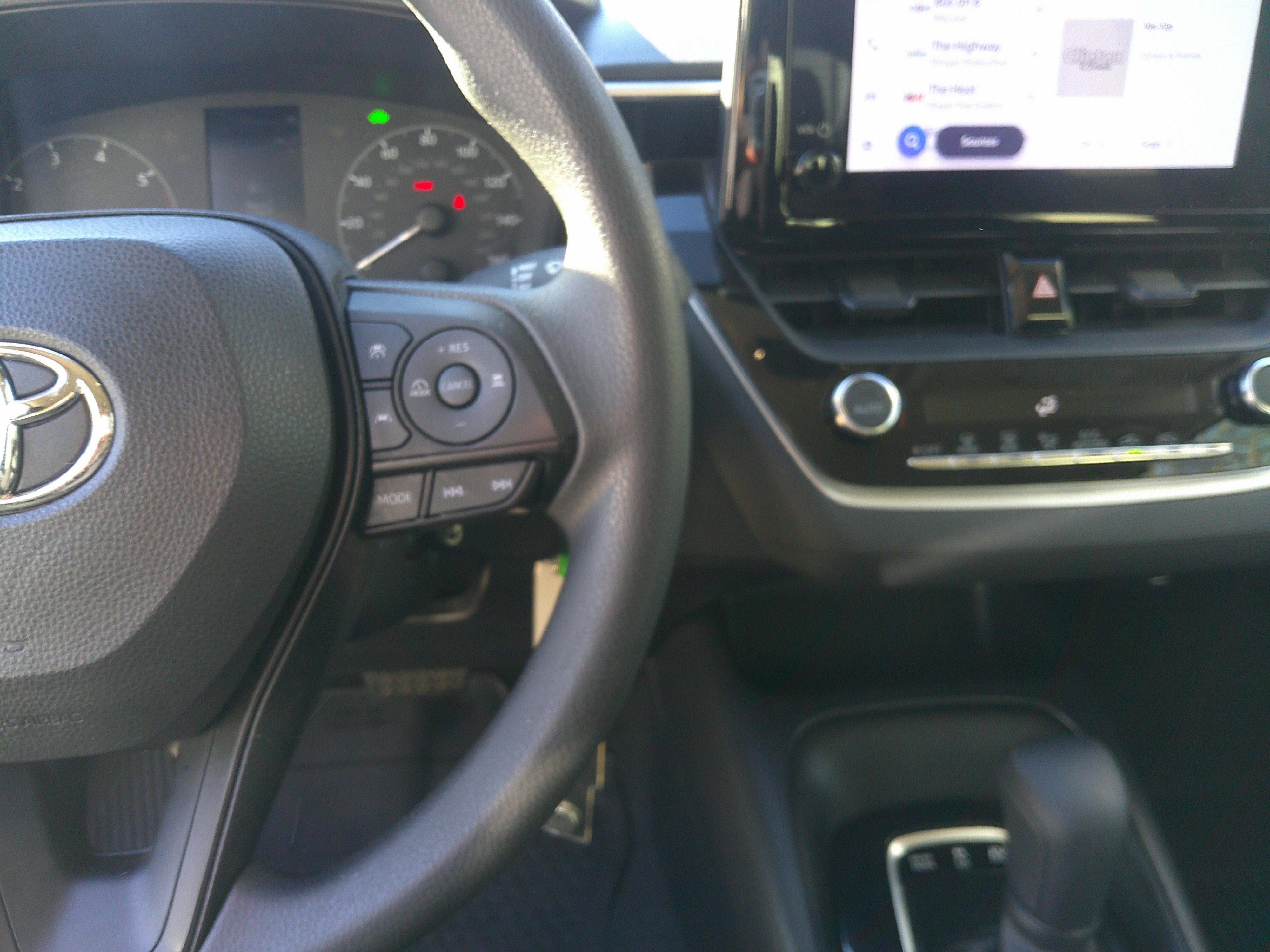 Used 2023 Toyota Corolla LE image 22