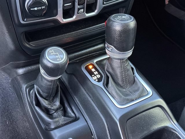 Used 2018 Jeep Wrangler Unlimited Sport S AWD/4WD image 25
