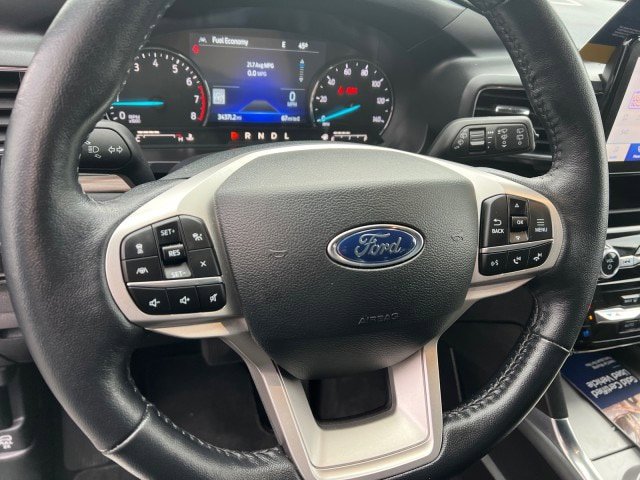 Certified 2023 Ford Explorer Limited w/ Equipment Group 301A AWD/4WD image 15