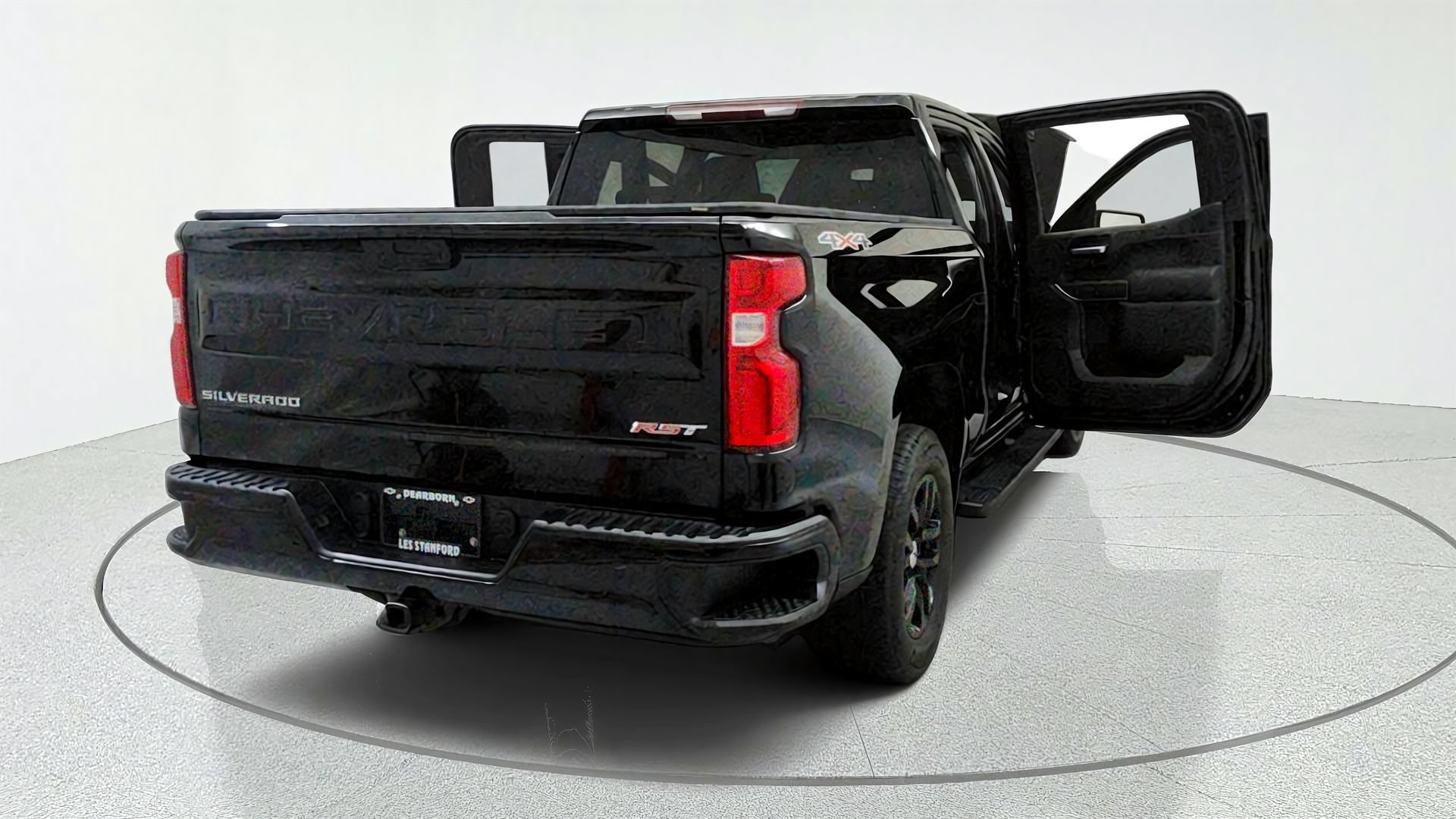 Used 2021 Chevrolet Silverado 1500 RST w/ Bed Protection Package AWD/4WD image 12