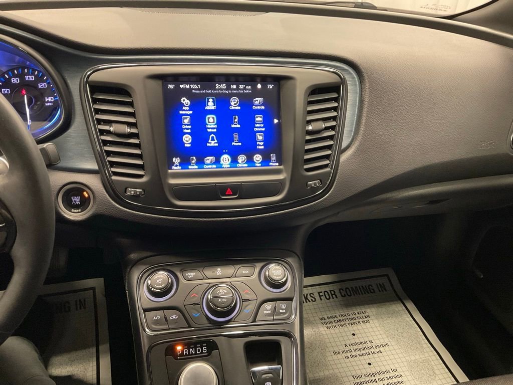 Used 2015 Chrysler 200 S w/ Navigation & Sound Group I image 18