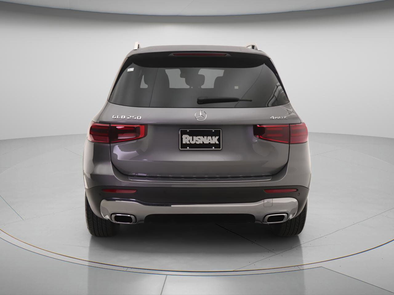 New 2026 Mercedes-Benz GLB 250 4MATIC image 3