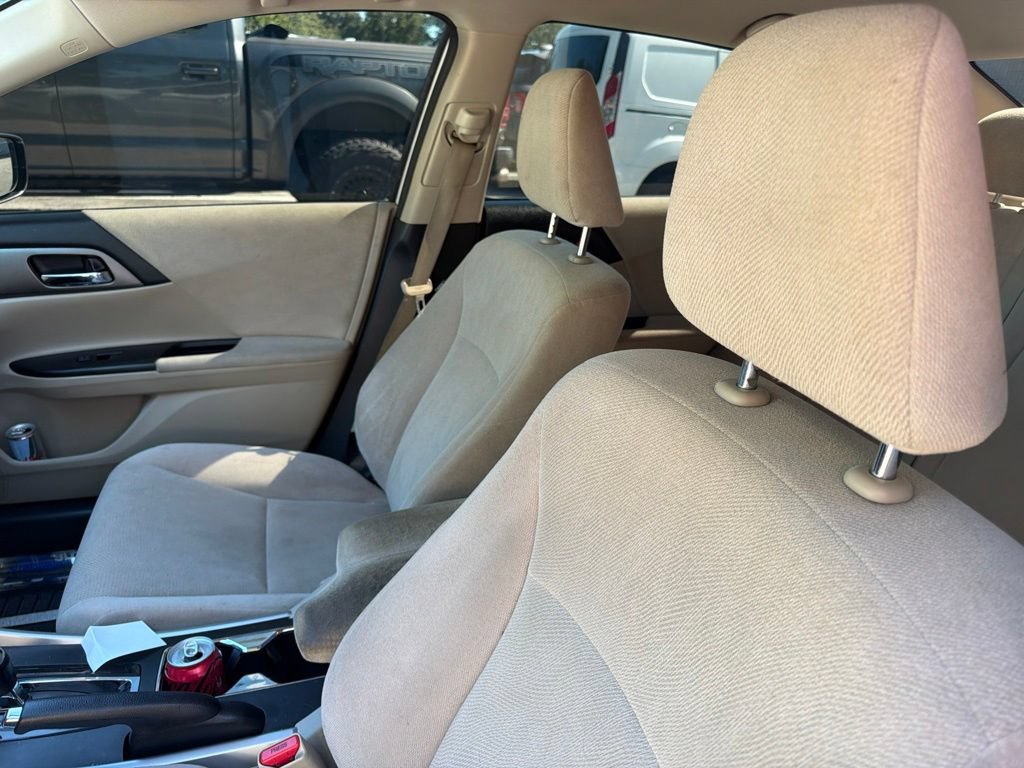Used 2013 Honda Accord LX image 10