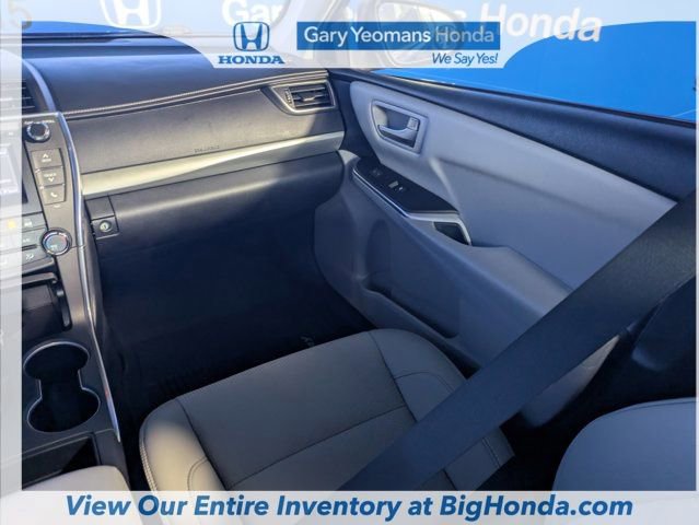 Used 2016 Toyota Camry SE image 15