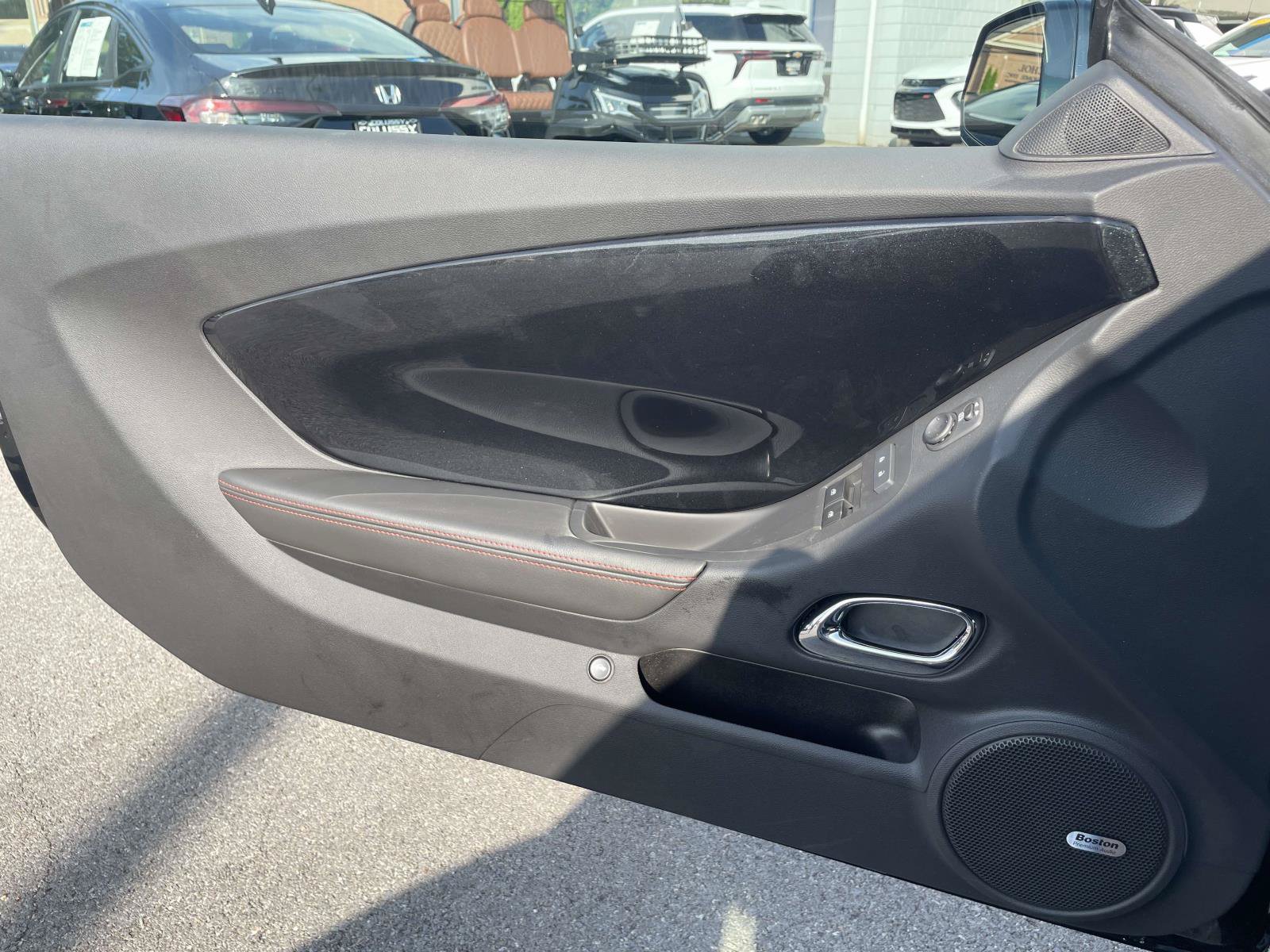 Used 2015 Chevrolet Camaro ZL1 RWD image 25