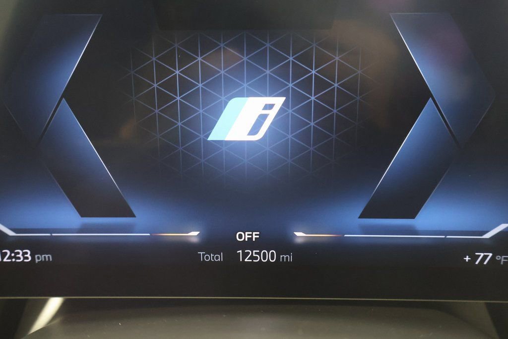 Used 2023 BMW iX M60 w/ Executive Package image 16