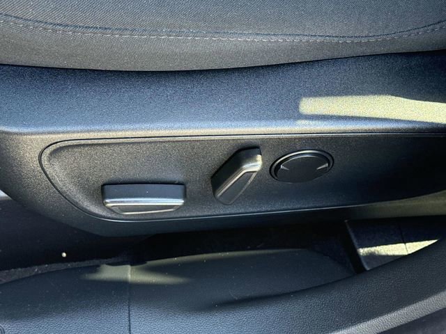 Used 2024 Ford Escape Active image 33