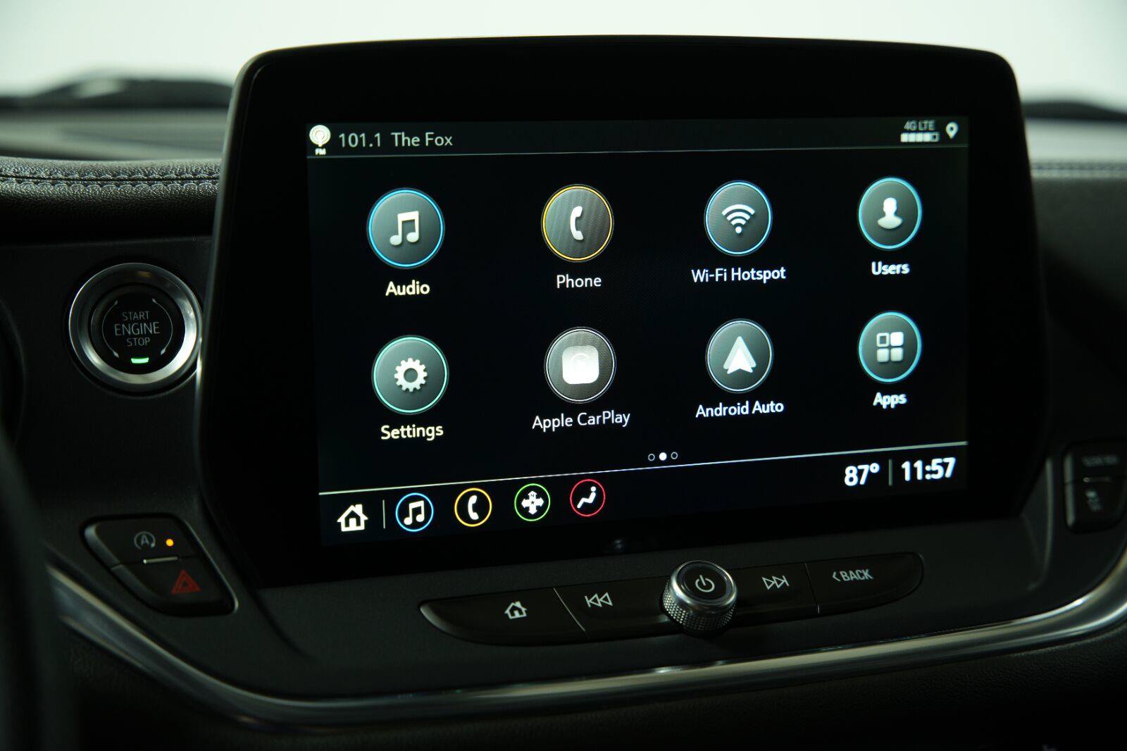 Certified 2025 Chevrolet Blazer LT FWD image 42
