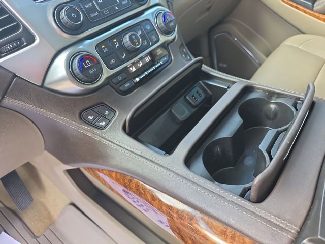 Used 2018 Chevrolet Suburban Premier image 22
