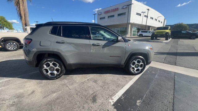 Used 2022 Jeep Compass Trailhawk w/ Trailhawk Elite Group image 9
