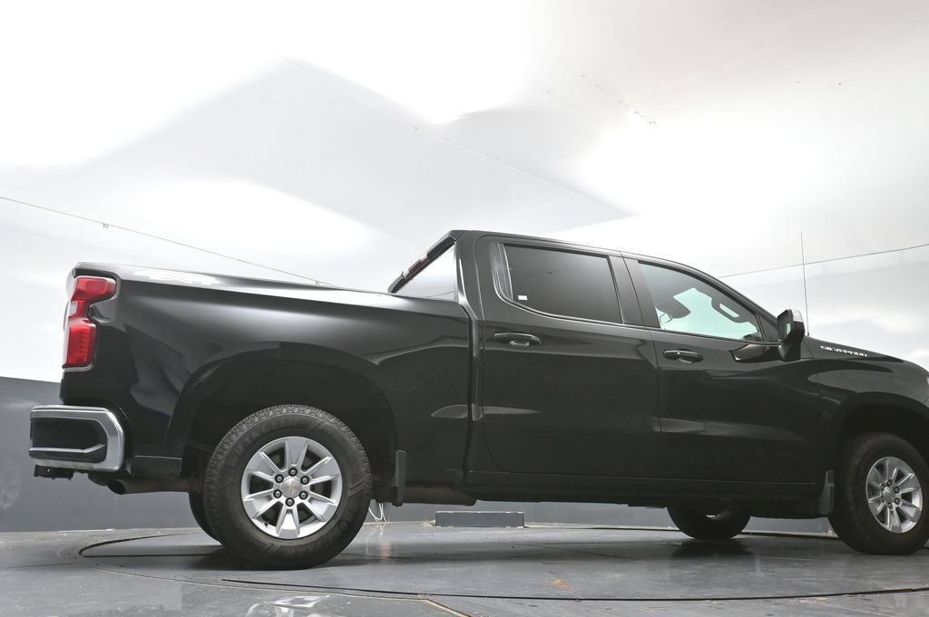 Used 2025 Chevrolet Silverado 1500 LT AWD/4WD image 48