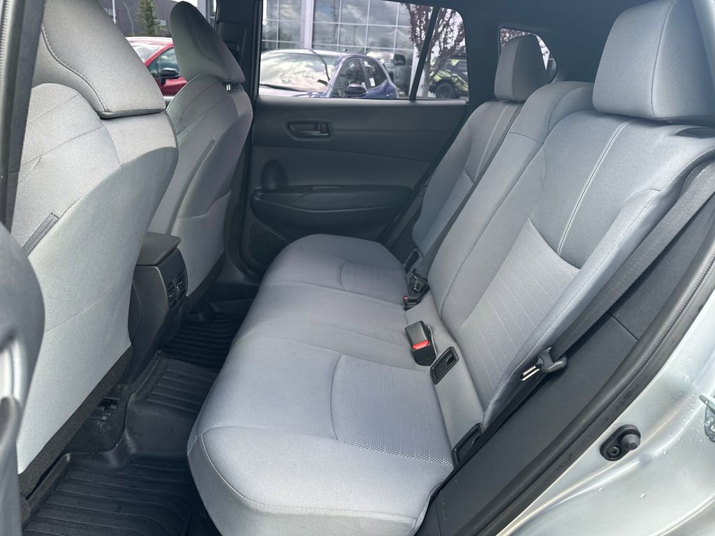Used 2025 Toyota Corolla Cross AWD Hybrid image 14