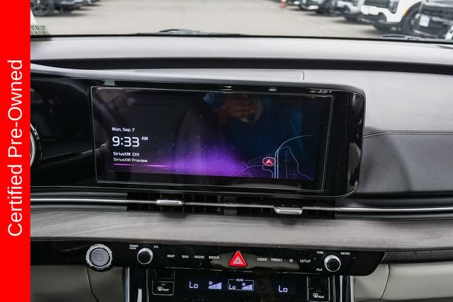 Certified 2024 Kia Carnival EX FWD image 16