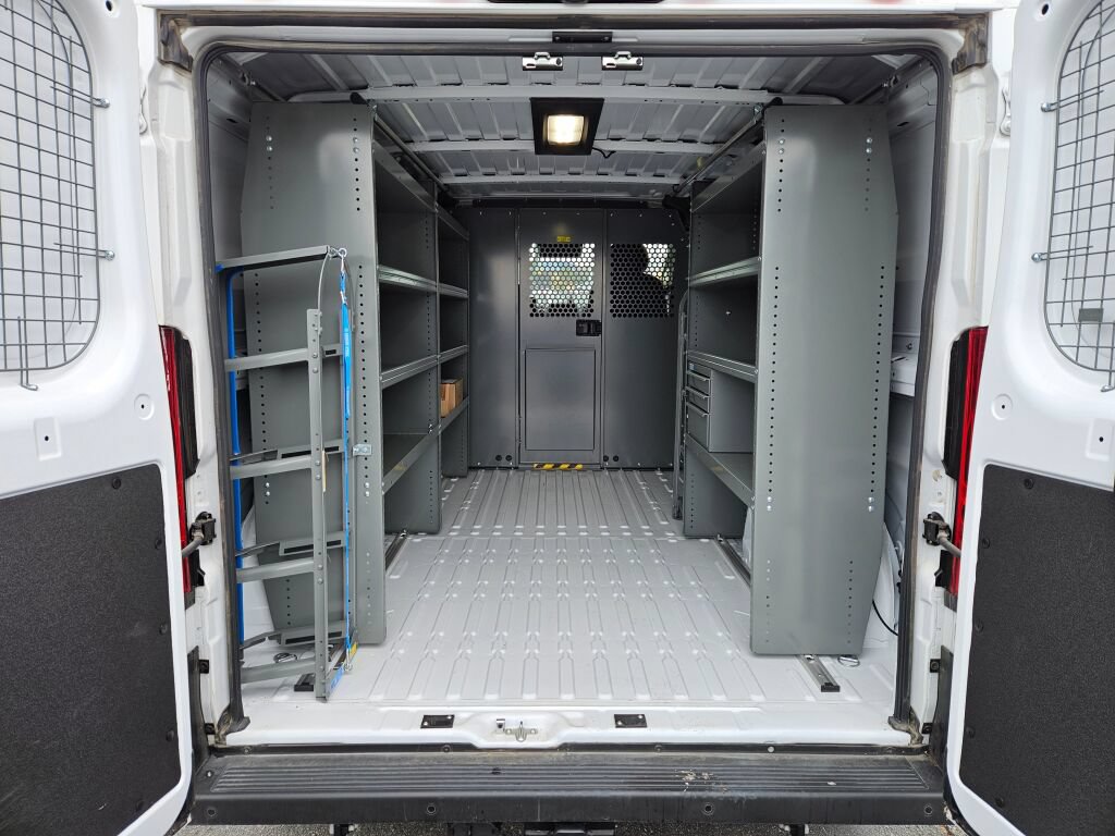 Used 2025 RAM ProMaster 2500 w/ Quick Order Package 22G SLT FWD image 12