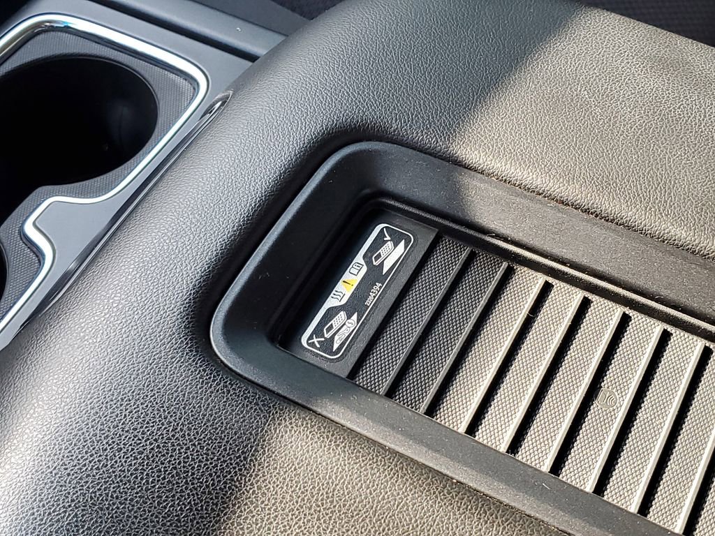 Used 2016 Chevrolet Silverado 1500 LT w/ All Star Edition image 21