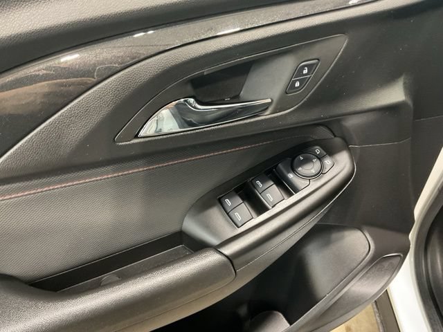 Used 2023 Chevrolet TrailBlazer RS w/ Convenience Package AWD/4WD image 26