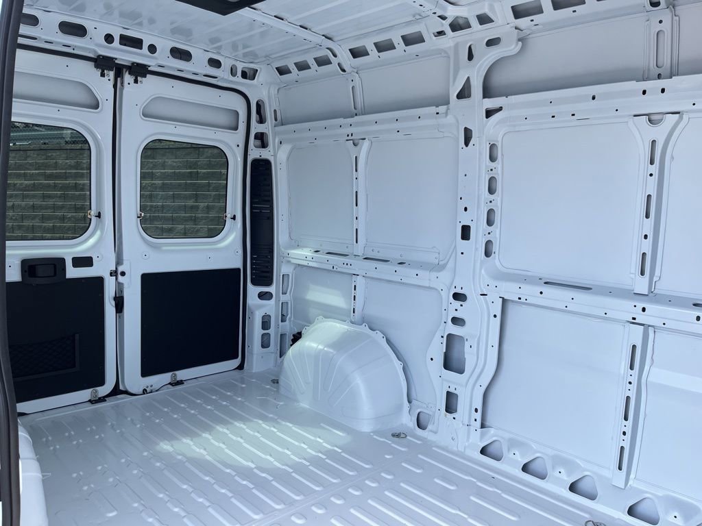 New 2026 RAM ProMaster 2500 image 14