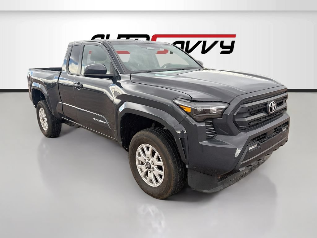 Used 2024 Toyota Tacoma SR5 AWD/4WD image 1
