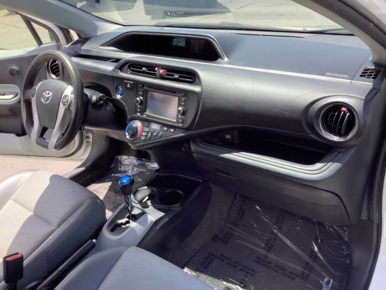 Used 2012 Toyota Prius C Four FWD image 33