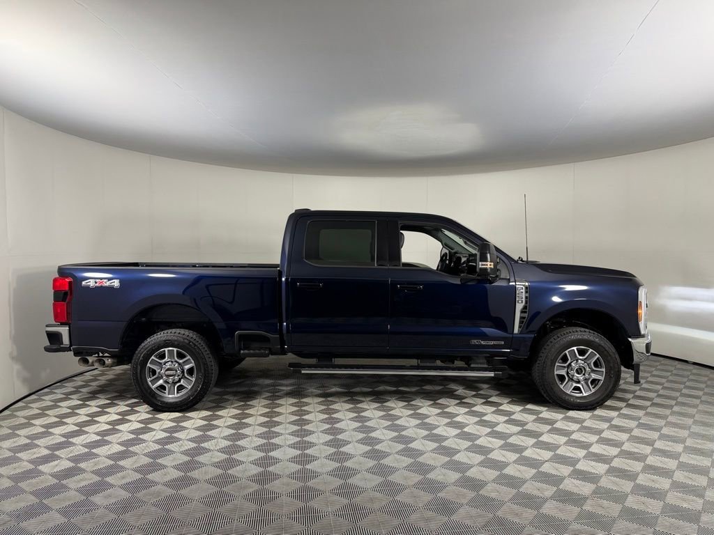 Used 2025 Ford F250 Lariat image 3