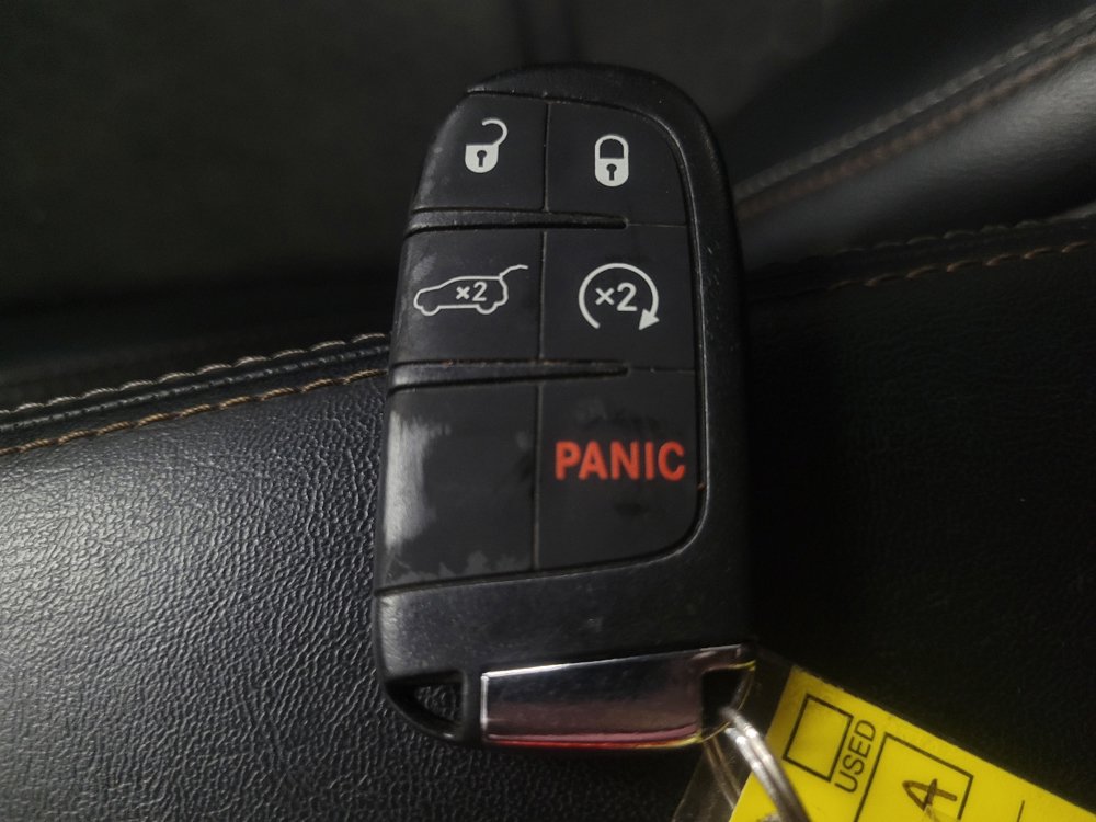 Used 2018 Jeep Compass Latitude w/ Popular Equipment Group AWD/4WD image 32