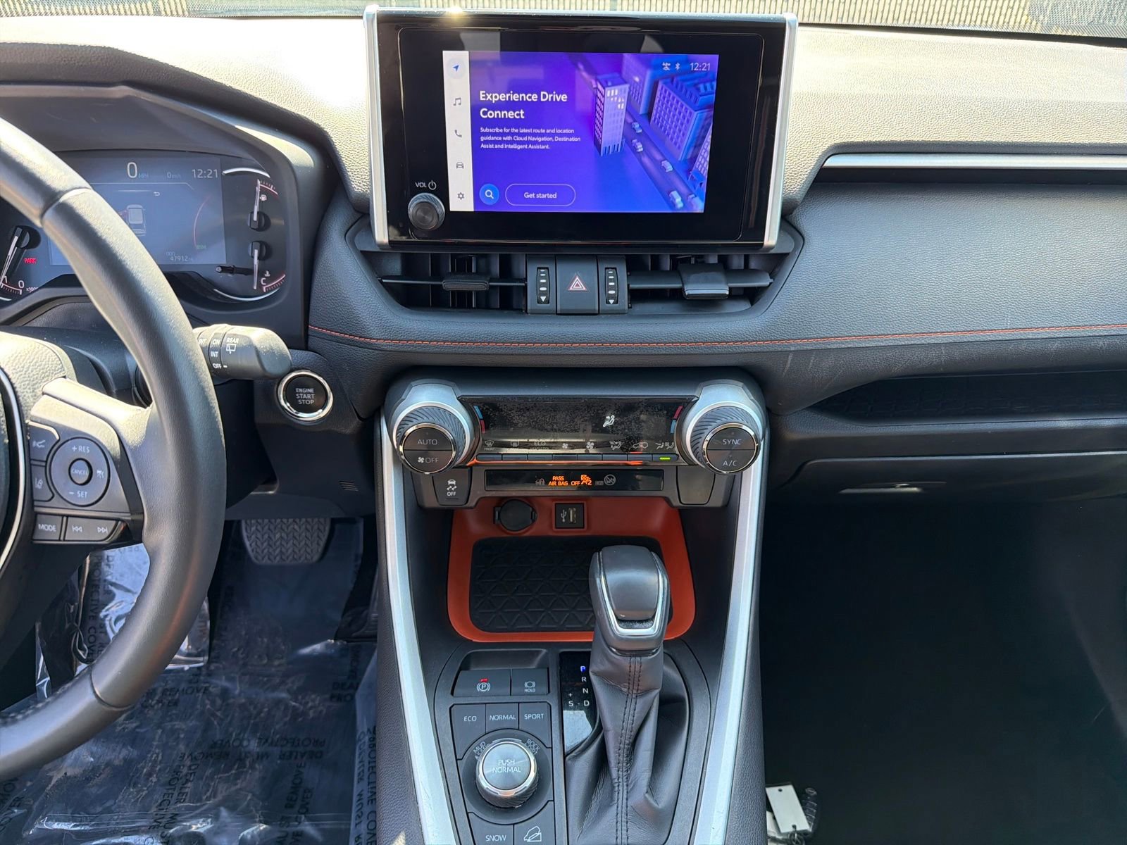 Used 2024 Toyota RAV4 Adventure image 17