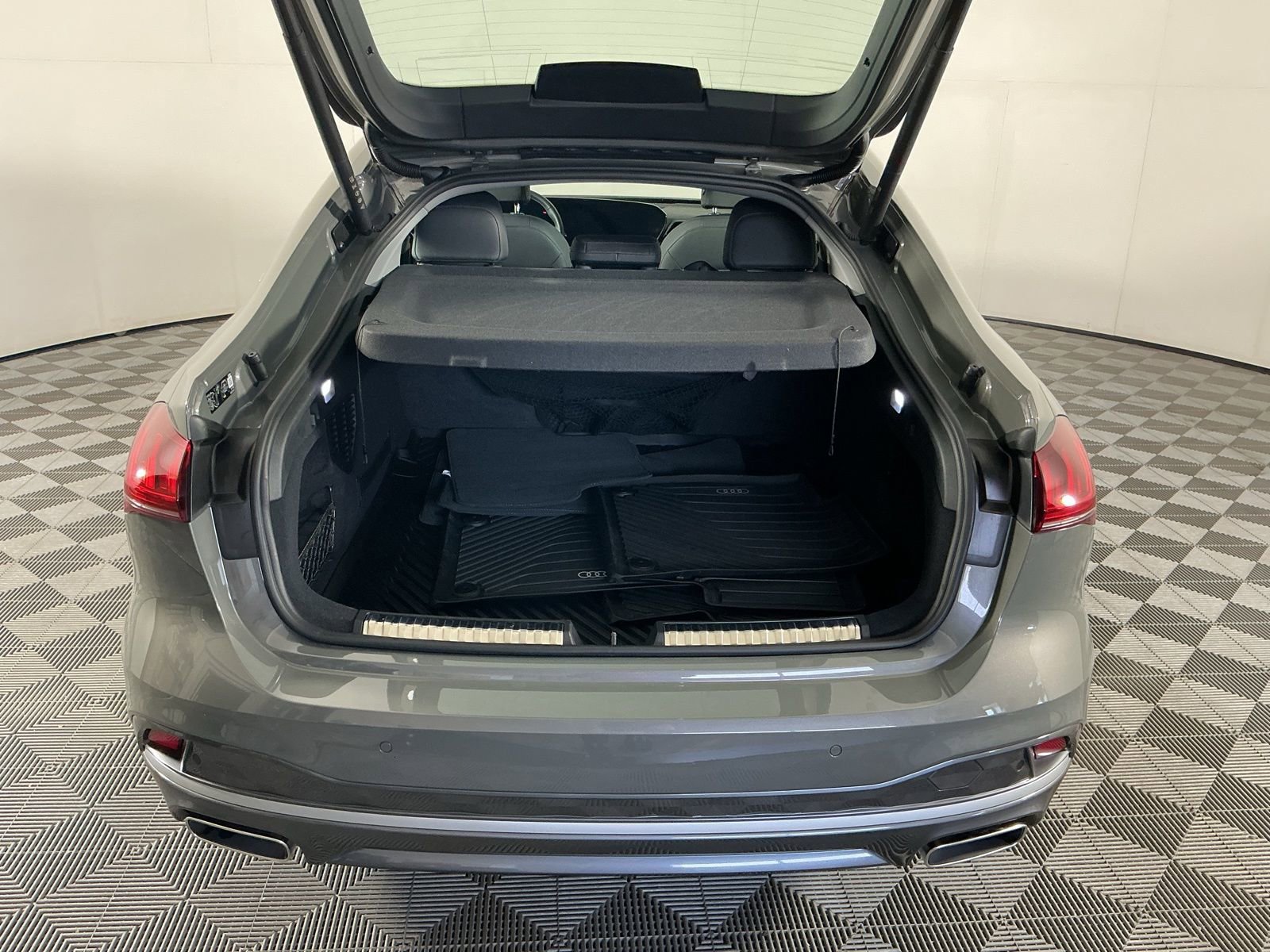 Used 2025 Audi A5 2.0T Premium Plus w/ Premium Plus image 22