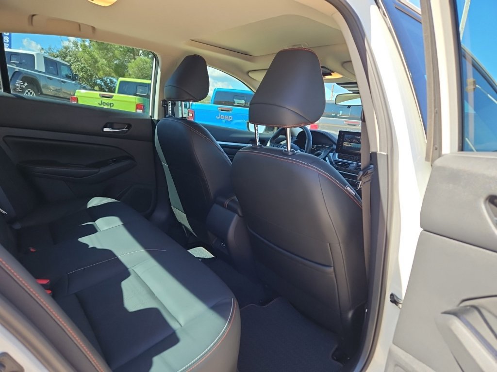 Used 2023 Nissan Altima 2.5 SR w/ SR Premium Package FWD image 26