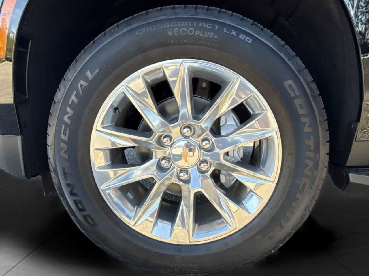 New 2026 Chevrolet Suburban Premier image 37