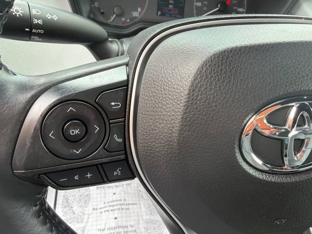 Used 2023 Toyota Corolla SE w/ Carpet Mat Package (TMS) FWD image 14