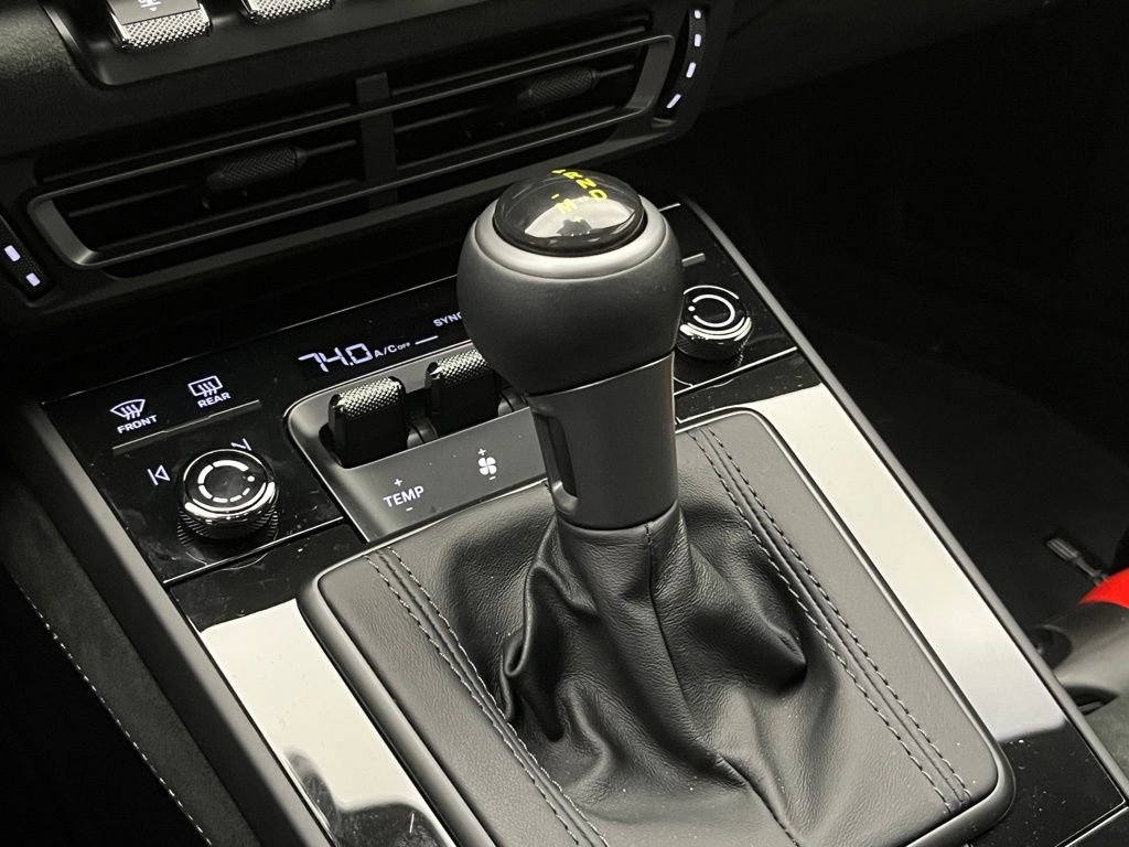 Used 2025 Porsche 911 GT3 RS image 19