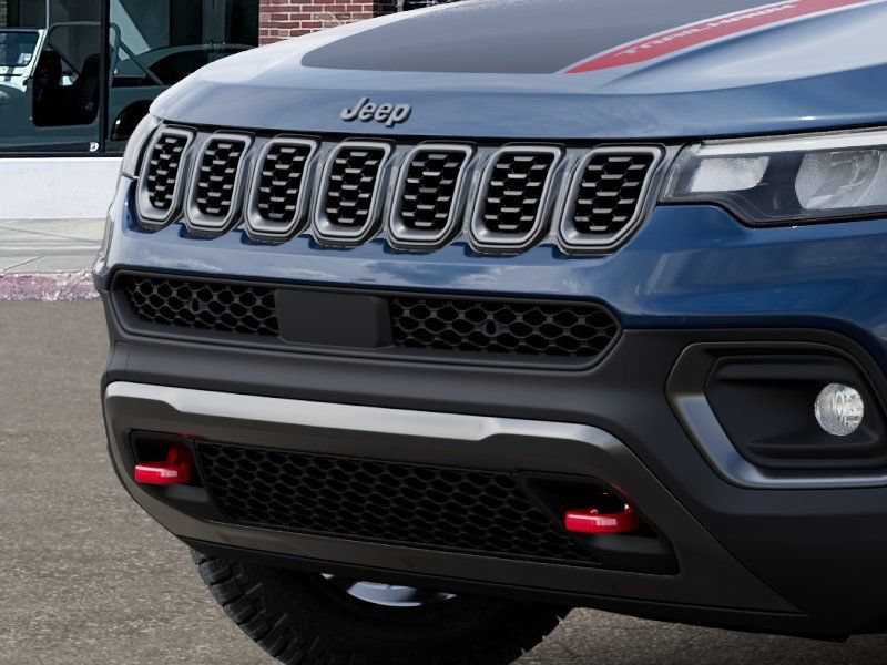 New 2026 Jeep Compass Trailhawk w/ Sun, Sound & Navigation Group AWD/4WD image 11