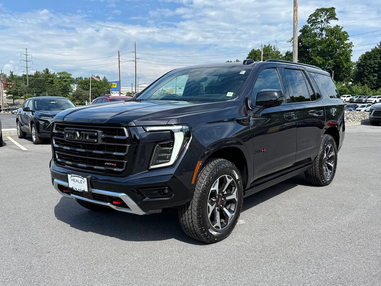 Certified 2026 GMC Yukon AT4 Ultimate AWD/4WD image 3