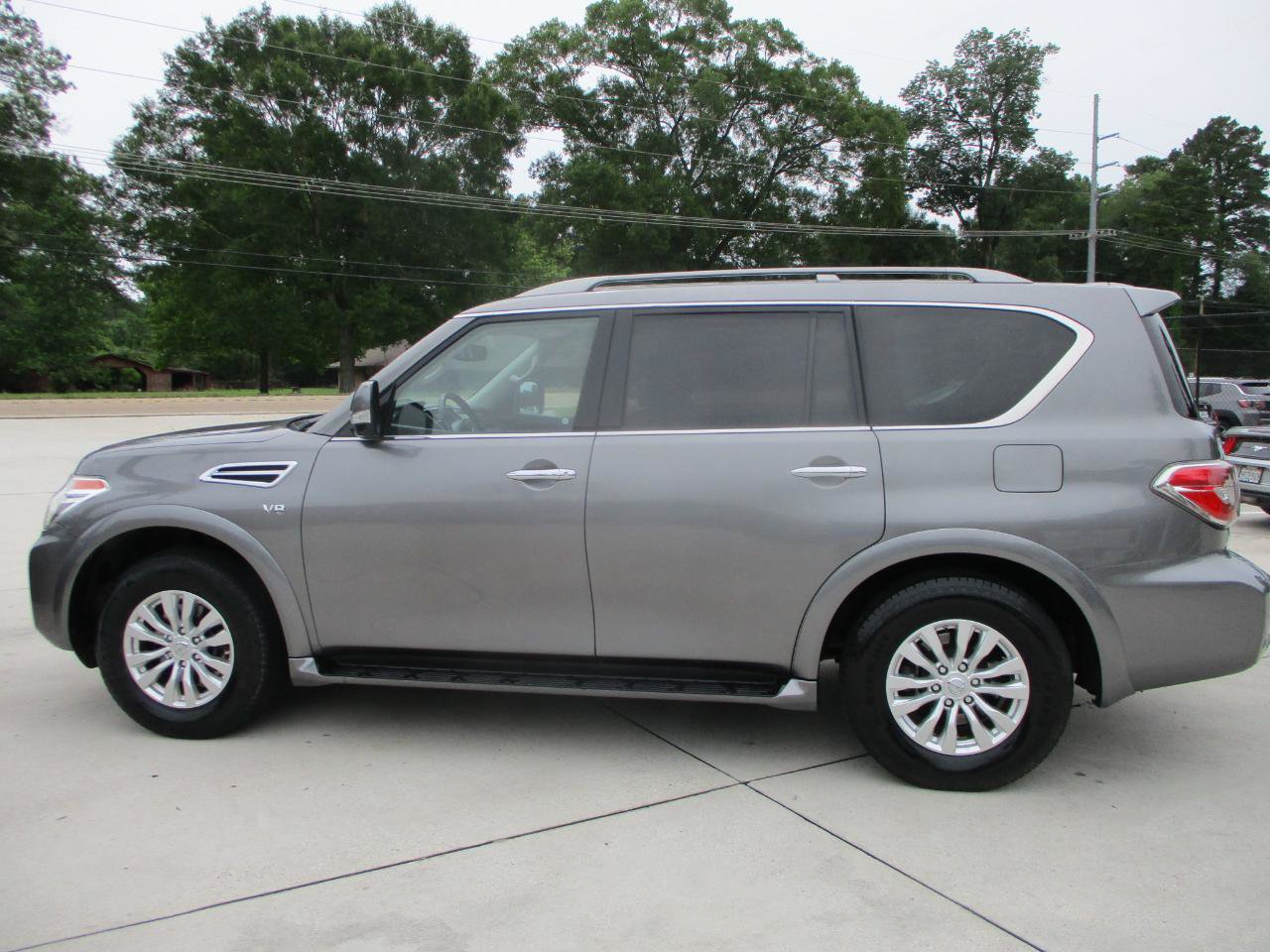 Used 2018 Nissan Armada SV w/ Driver Package RWD image 7