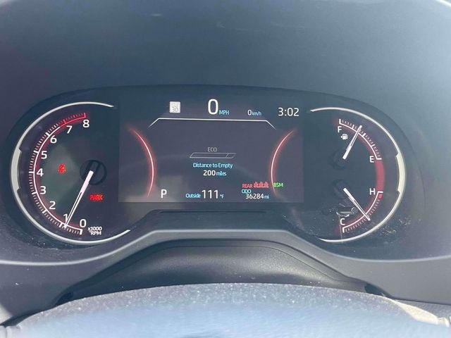 Used 2025 Toyota RAV4 XLE AWD/4WD image 27
