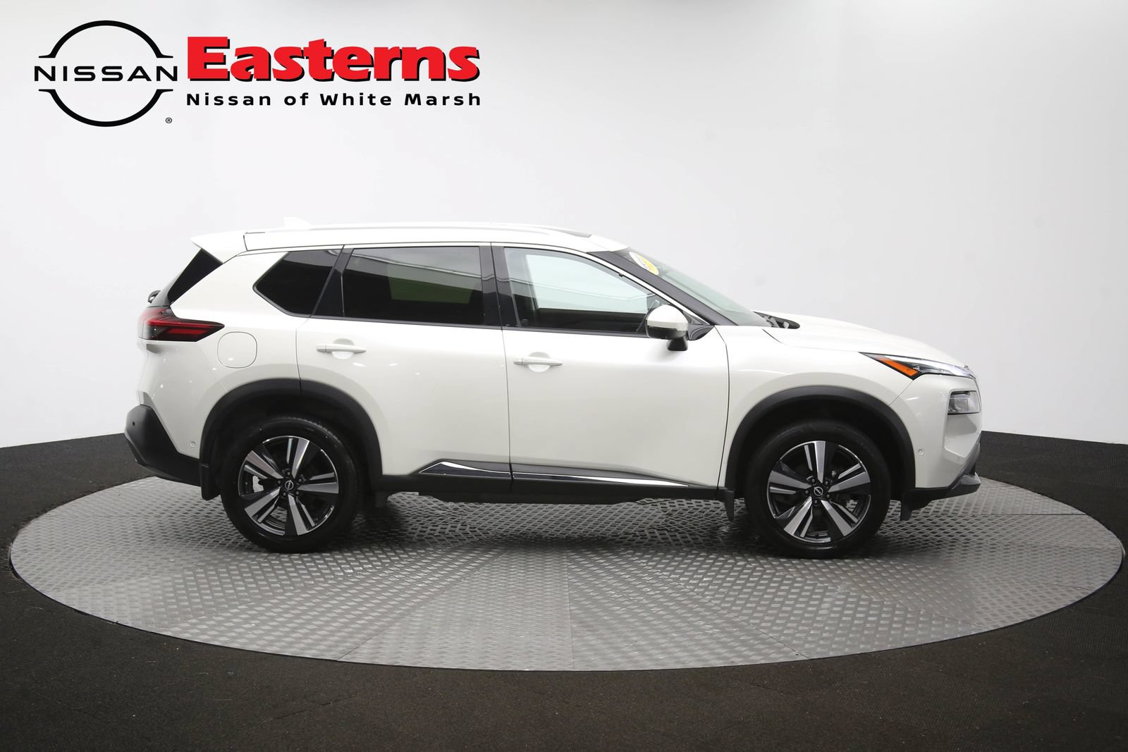 Used 2023 Nissan Rogue SL w/ SL Premium Package AWD/4WD image 47
