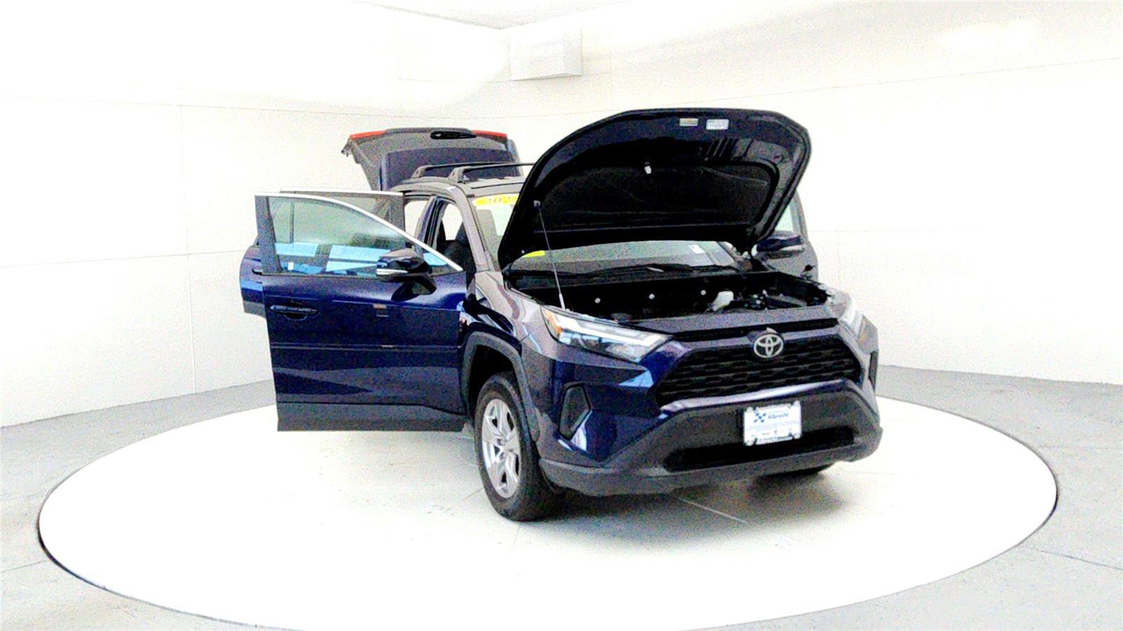 Certified 2023 Toyota RAV4 XLE image 9