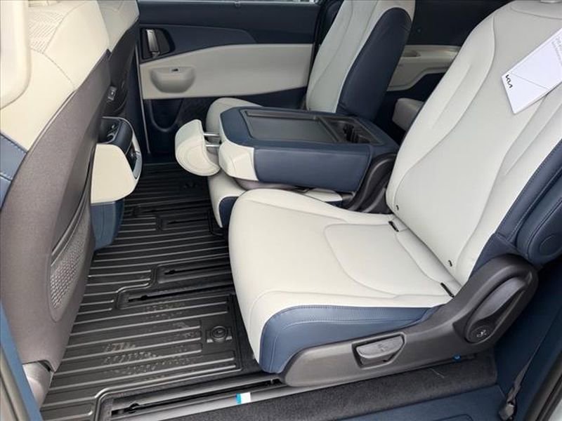 New 2026 Kia Carnival EX image 11