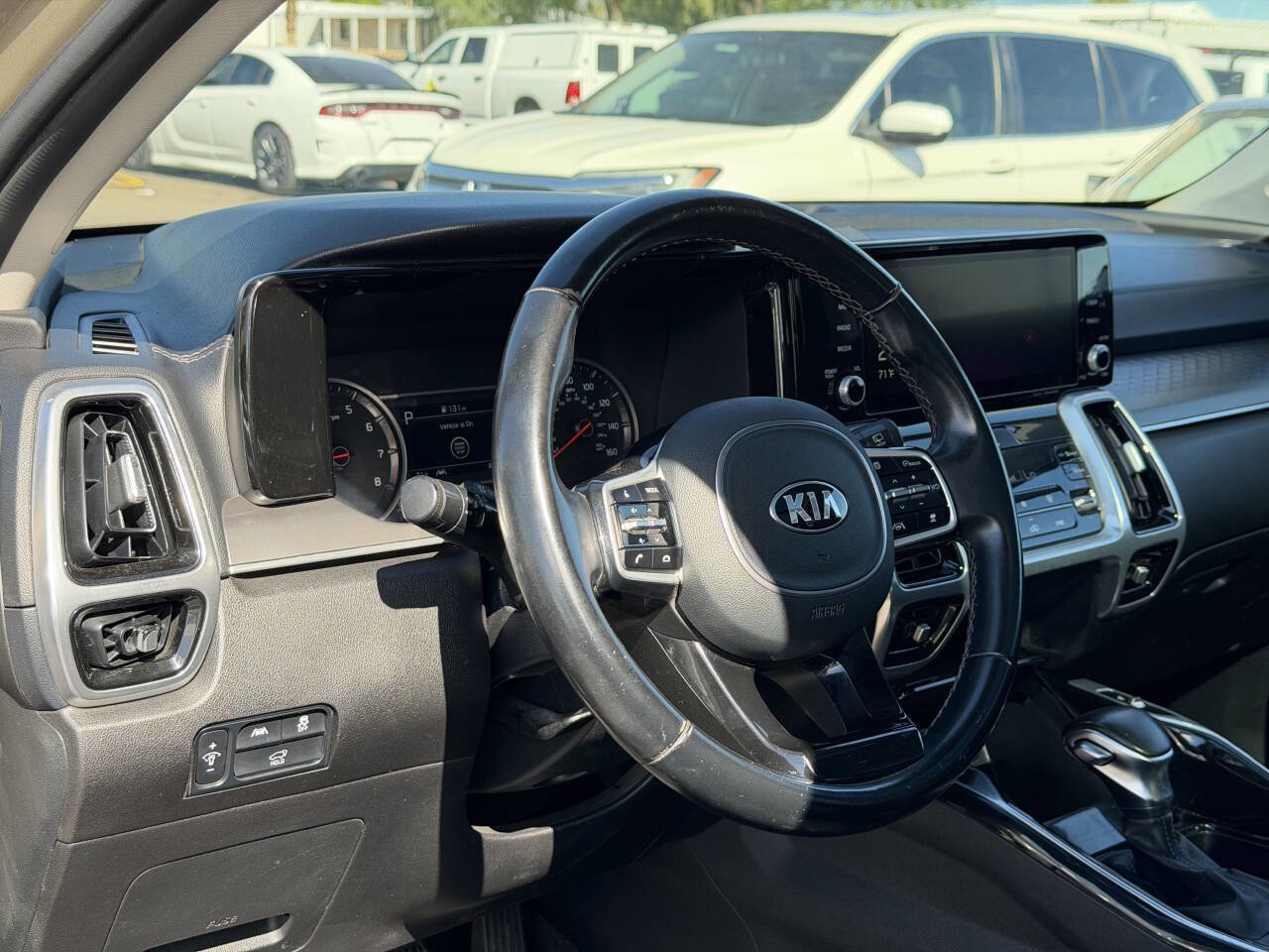 Used 2021 Kia Sorento SX image 21