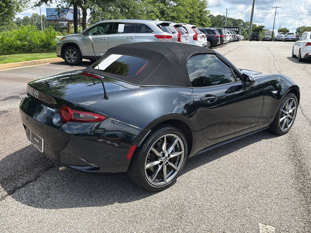 Used 2021 MAZDA MX-5 Miata Grand Touring RWD image 7