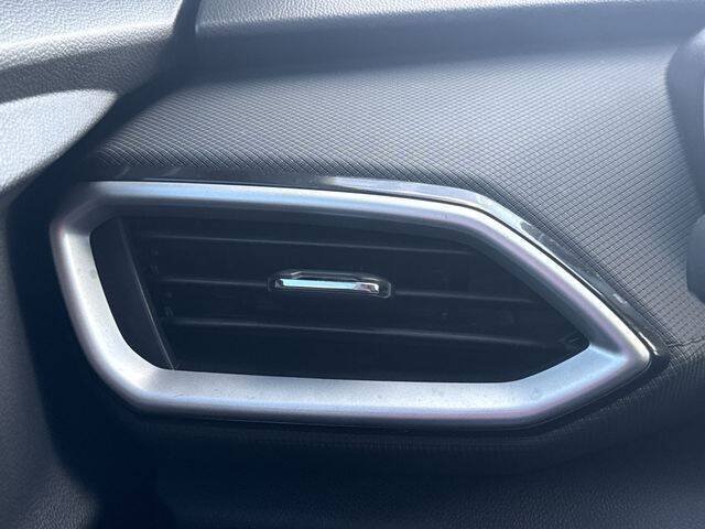 Used 2021 Chevrolet TrailBlazer LS FWD image 10
