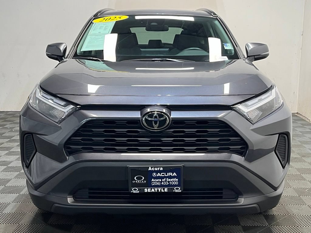 Used 2025 Toyota RAV4 XLE w/ Convenience Package AWD/4WD video 1