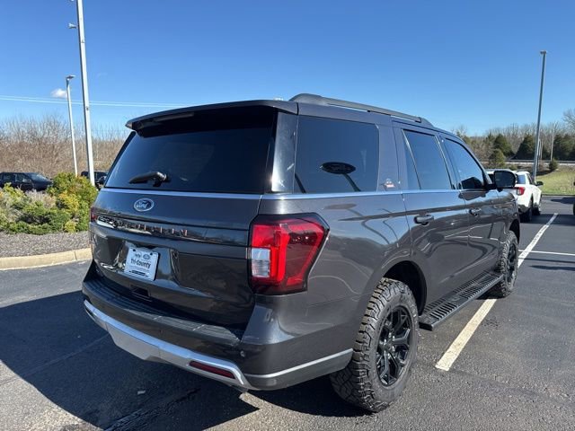 Used 2022 Ford Expedition Timberline image 8