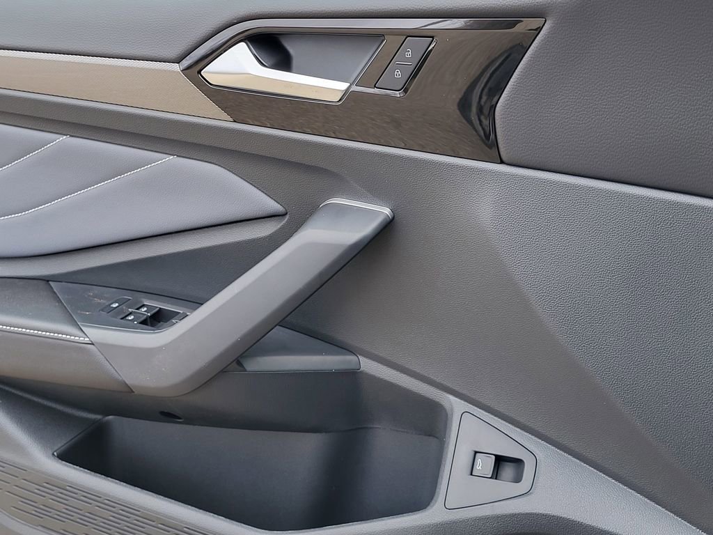 New 2026 Volkswagen Jetta SEL FWD image 8