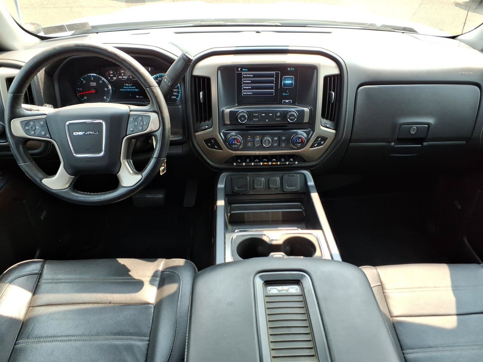 Used 2017 GMC Sierra 1500 Denali w/ Denali Ultimate Package AWD/4WD image 12