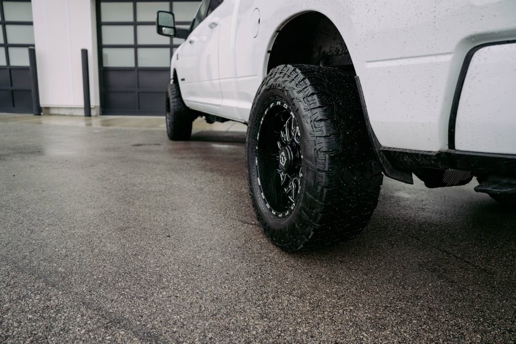 Used 2024 RAM 3500 Laramie w/ Night Edition image 10