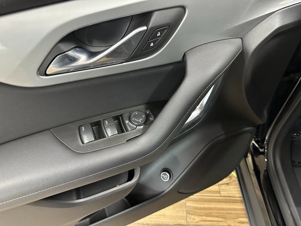 Used 2021 Chevrolet Blazer LT image 11